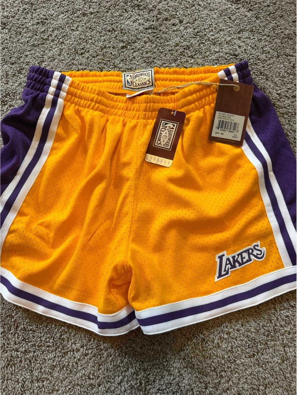 Women’s Mitchell & Ness NBA Hardwood Classics Los Angeles Lakers Shorts 2XL